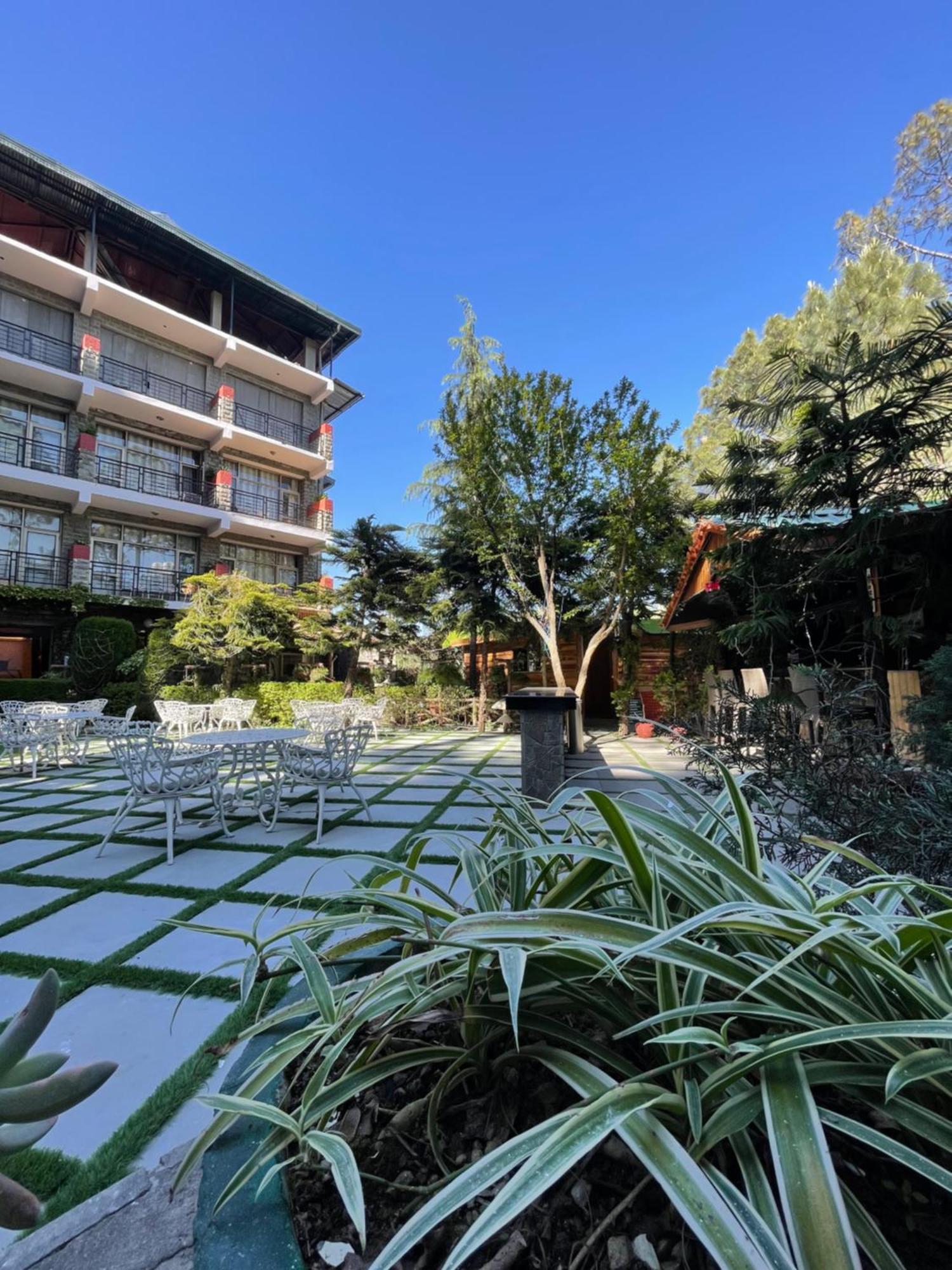 Kasauli Castle Resort Exterior foto